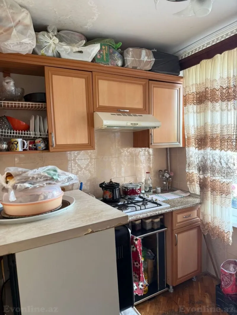 Satılır 2 otaqlı Mənzil Köhnə tikili 55 m² Qara Qarayev m. - şəkil 3