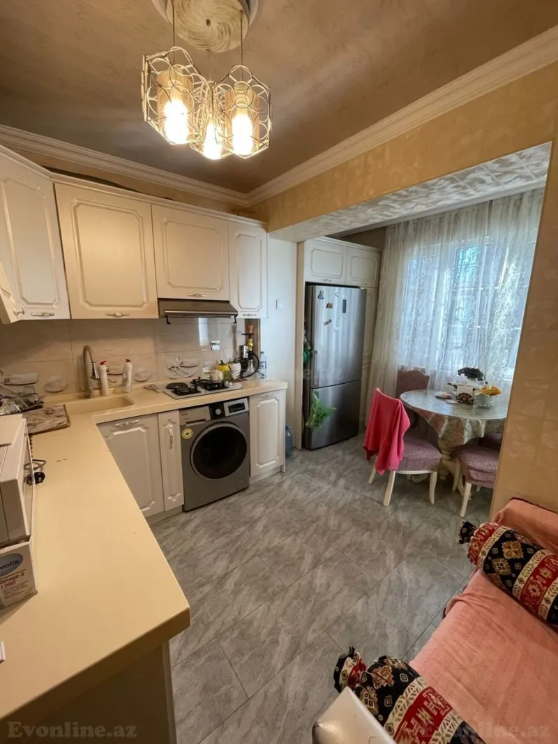 Satılır 3 otaqlı Mənzil Köhnə tikili 75 m² 28 May m. - şəkil 7