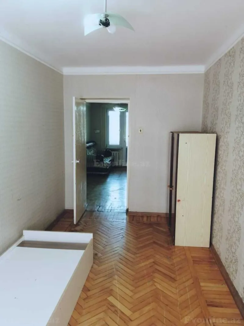 Satılır 2 otaqlı Mənzil Köhnə tikili 55 m² 8-ci kilometr - şəkil 3