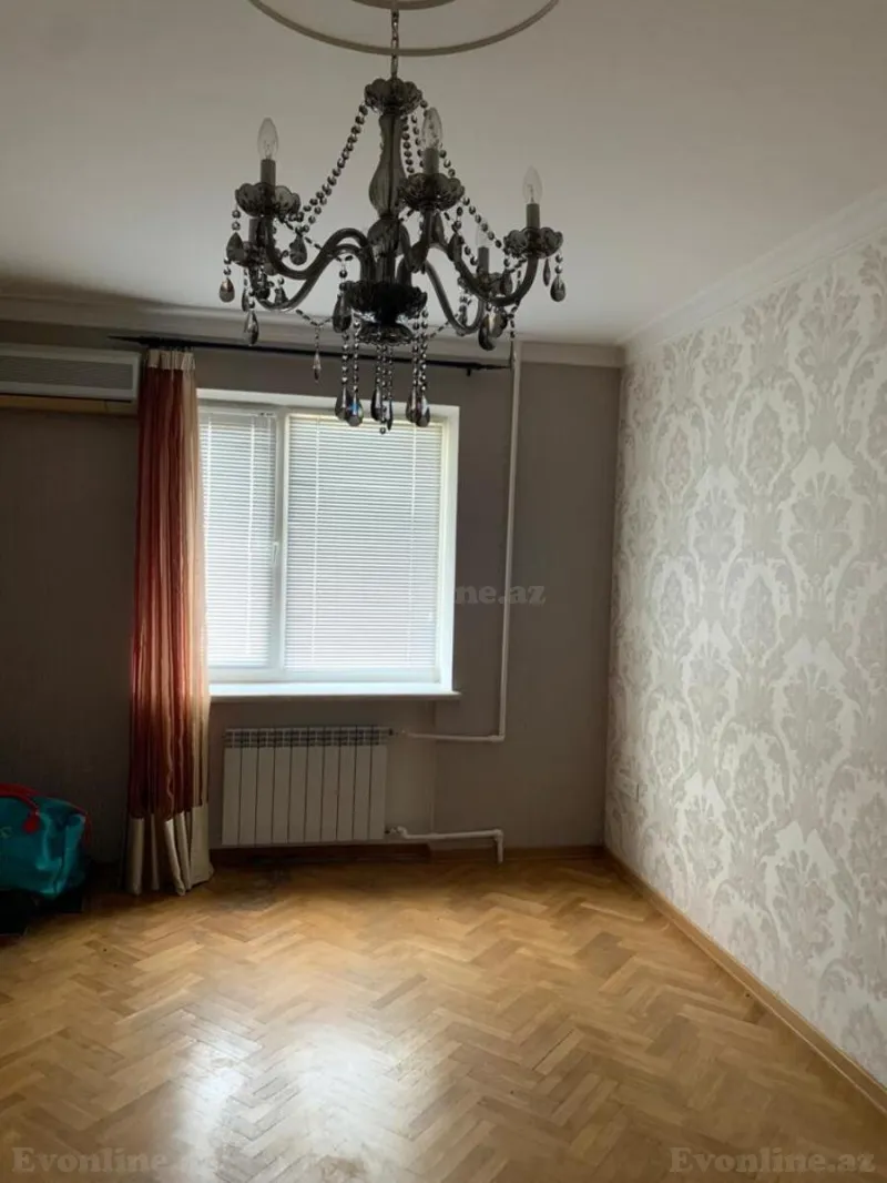 Satılır 4 otaqlı Mənzil Köhnə tikili 120 m² Yasamal - şəkil 5