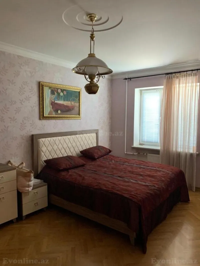 Satılır 4 otaqlı Mənzil Köhnə tikili 120 m² Yasamal - şəkil 8