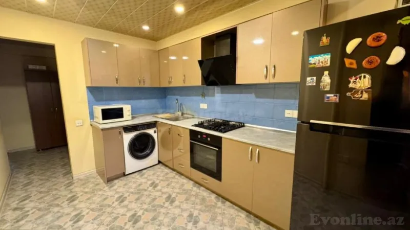 Satılır 2 otaqlı Mənzil Köhnə tikili 68 m² Gənclik m. - şəkil 6