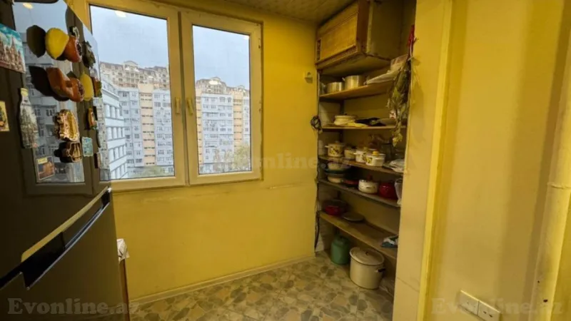 Satılır 2 otaqlı Mənzil Köhnə tikili 68 m² Gənclik m. - şəkil 7