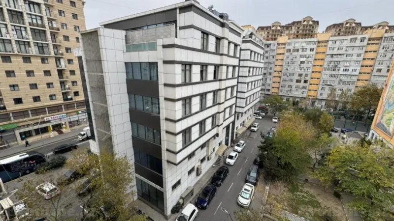 Satılır 2 otaqlı Mənzil Köhnə tikili 68 m² Gənclik m. - şəkil 11