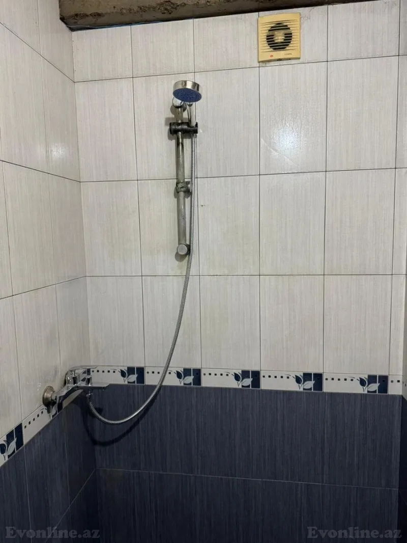 Satılır 2 otaqlı Mənzil Köhnə tikili 68 m² Gənclik m. - şəkil 23