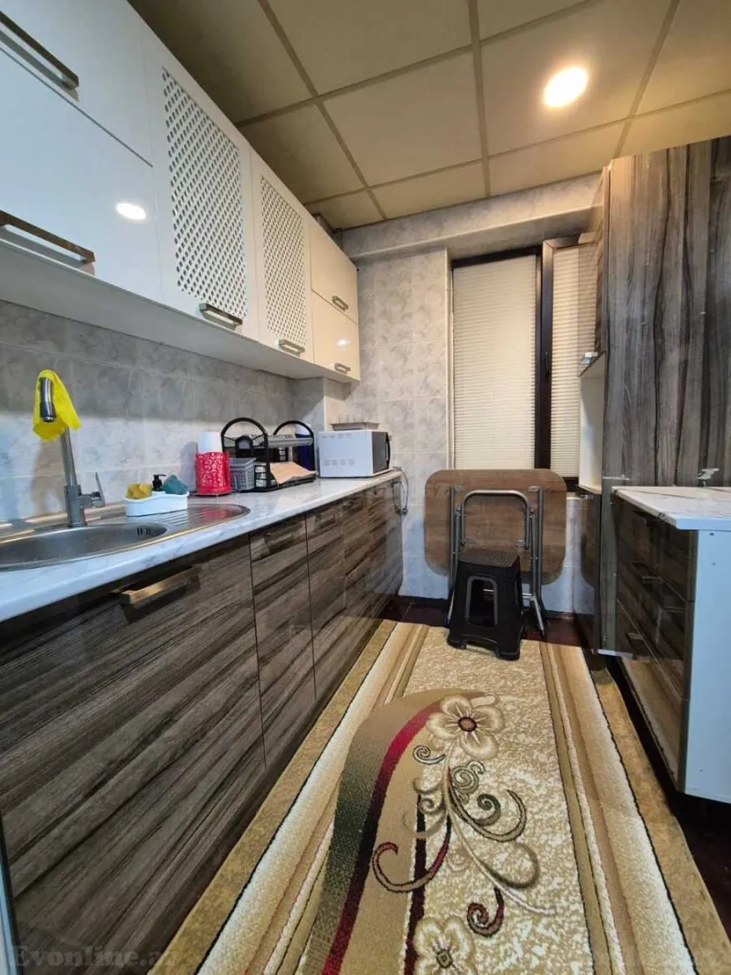 Satılır 2 otaqlı Mənzil Köhnə tikili 65 m² Yasamal - şəkil 4