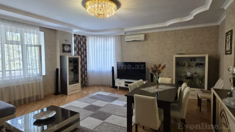 4 otaqlı Mənzil 203 m² Nizami m. Satılır