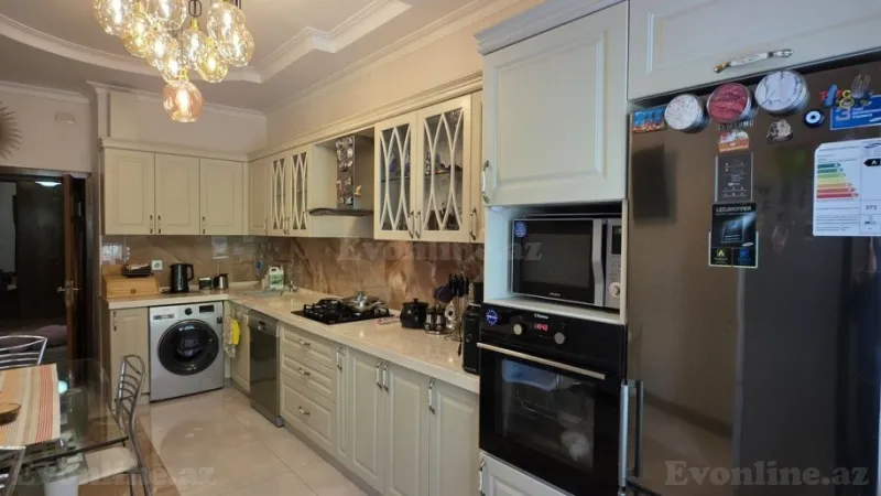 Satılır 4 otaqlı Mənzil Yeni tikili 203 m² Nizami m. - şəkil 7