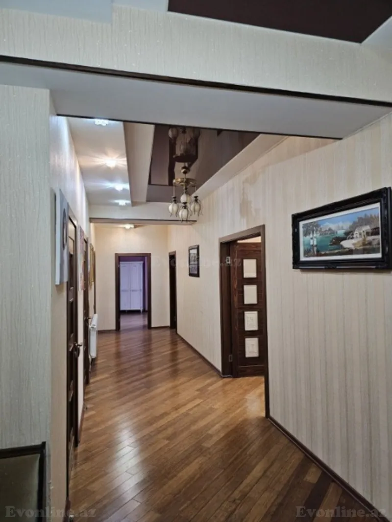Satılır 4 otaqlı Mənzil Yeni tikili 200 m² Elmlər Akademiyası m. - şəkil 12