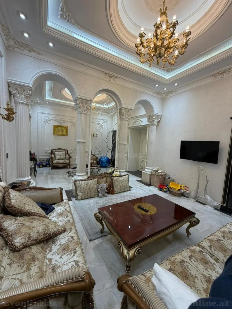 3 otaqlı Mənzil 214 m² Sahil m. Satılır