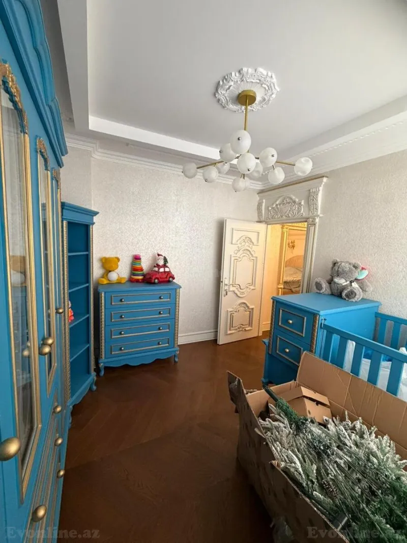 Satılır 3 otaqlı Mənzil Köhnə tikili 214 m² Sahil m. - şəkil 15