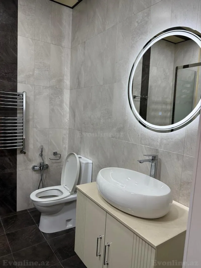 Satılır 3 otaqlı Mənzil Yeni tikili 135 m² Elmlər Akademiyası m. - şəkil 17