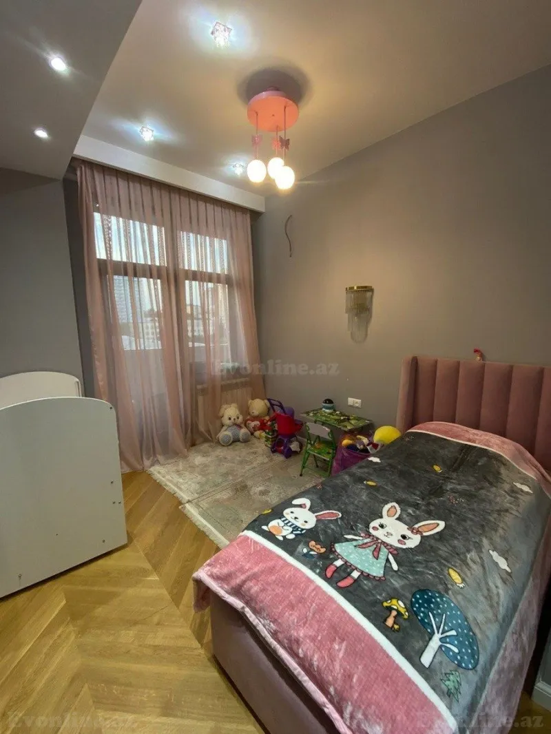 Kirayə verilir 3 otaqlı Mənzil Yeni tikili 125 m² Nərimanov r. - şəkil 5
