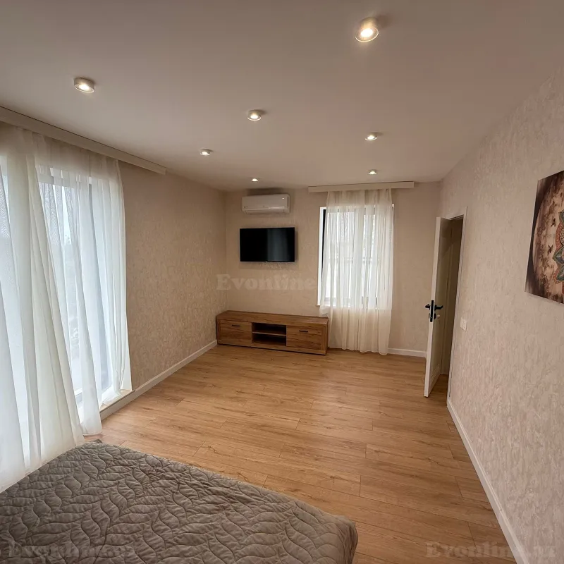 Satılır 20 otaqlı Həyət evi 655 m² Novxanı - şəkil 13