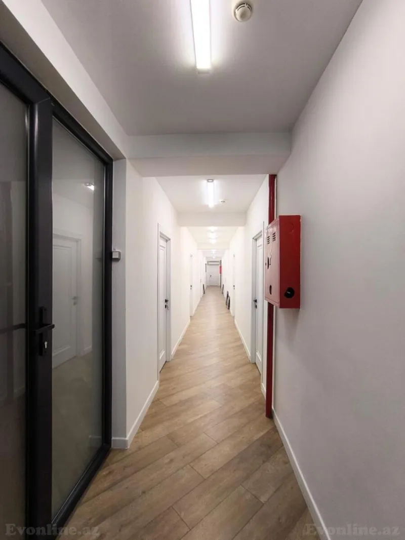 Kirayə verilir Ofis 300 m² 8-ci mikrorayon - şəkil 18