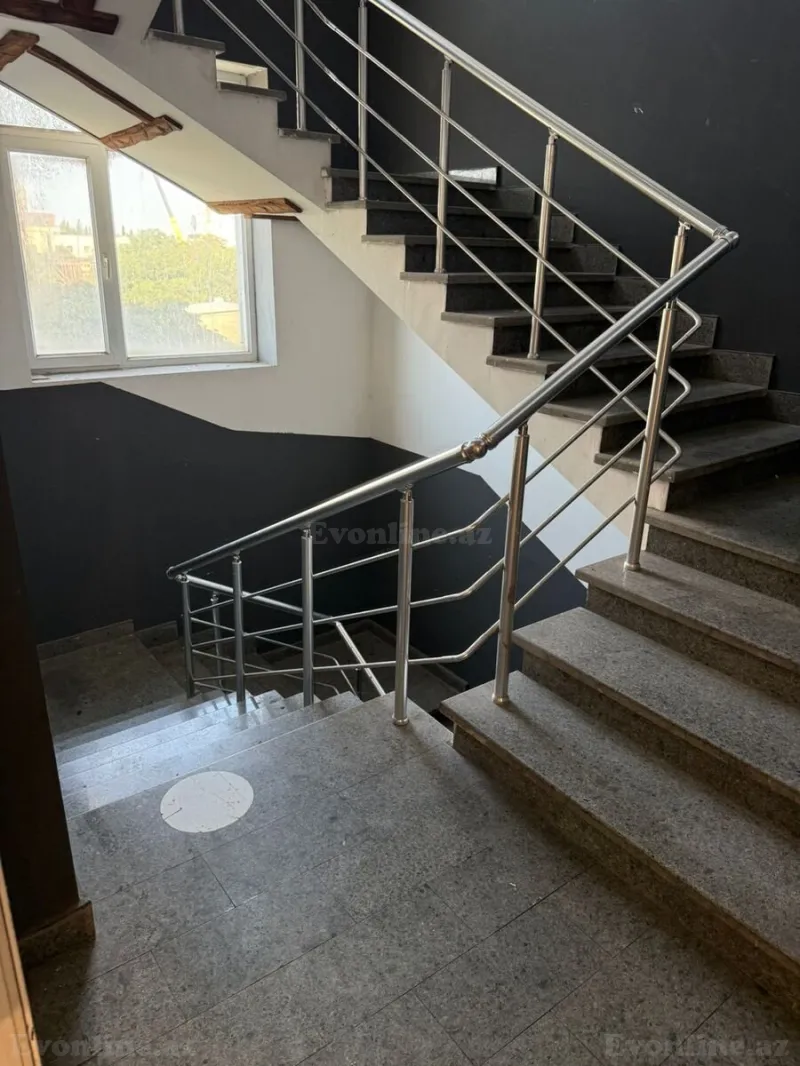 Kirayə verilir Ofis 300 m² 8-ci mikrorayon - şəkil 21