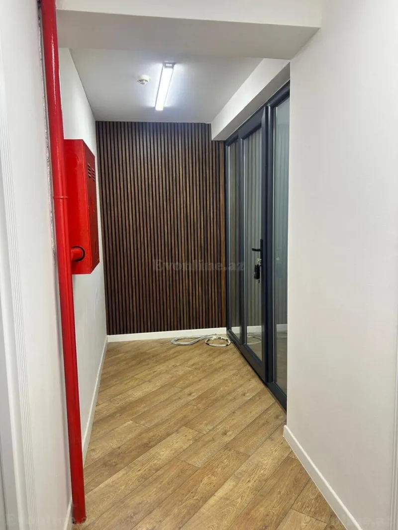 Kirayə verilir Ofis 300 m² 8-ci mikrorayon - şəkil 23