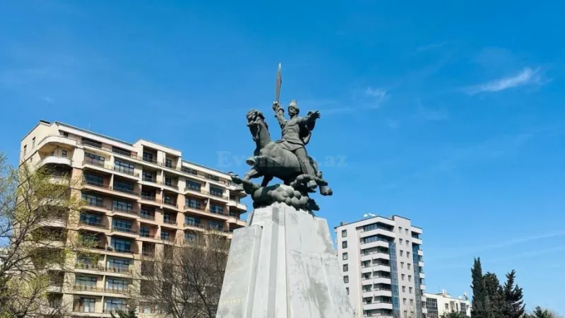 Satılır 3 otaqlı Mənzil Köhnə tikili 90 m² Nəsimi r. - şəkil 3