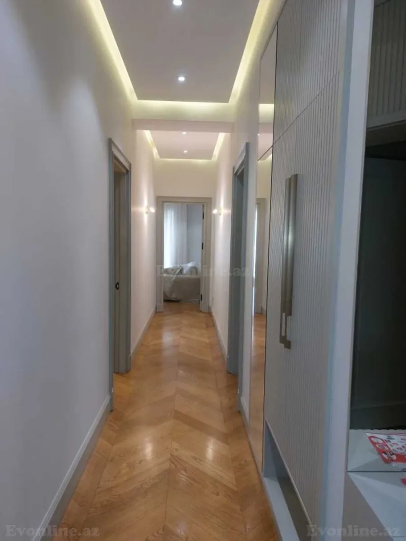 Satılır 4 otaqlı Mənzil Yeni tikili 180 m² İçərişəhər m. - şəkil 17