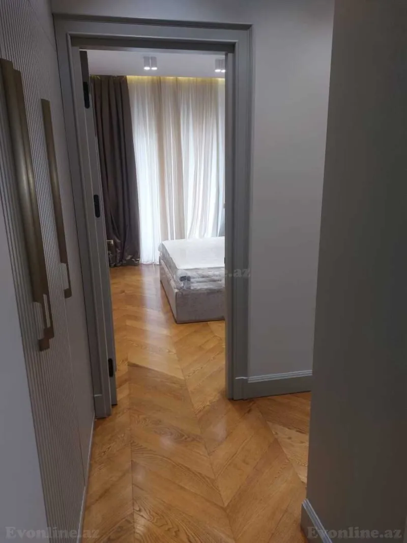 Satılır 4 otaqlı Mənzil Yeni tikili 180 m² İçərişəhər m. - şəkil 22