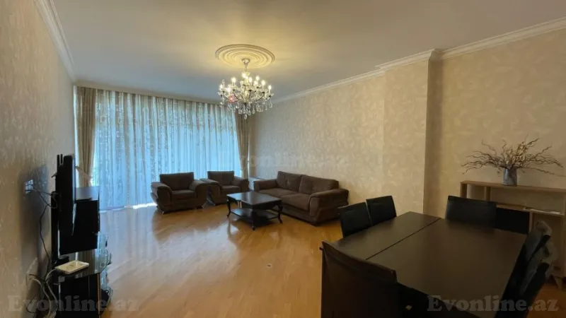 Kirayə verilir 3 otaqlı Mənzil Yeni tikili 145 m² İçərişəhər m. - şəkil 10