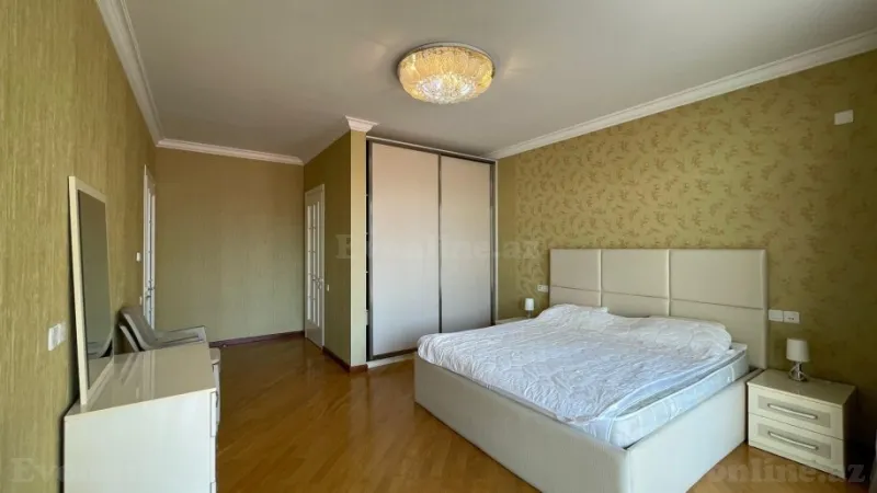 Kirayə verilir 3 otaqlı Mənzil Yeni tikili 145 m² İçərişəhər m. - şəkil 13