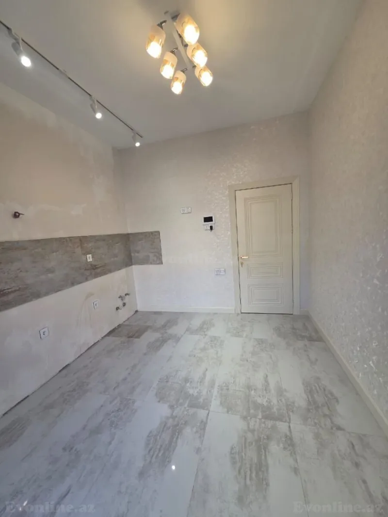 Satılır 2 otaqlı Mənzil Yeni tikili 74 m² Həzi Aslanov m. - şəkil 11