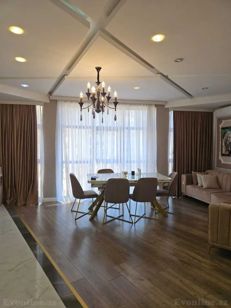 Kirayə verilir 4 otaqlı Mənzil Yeni tikili 110 m² Nəriman Nərimanov m.