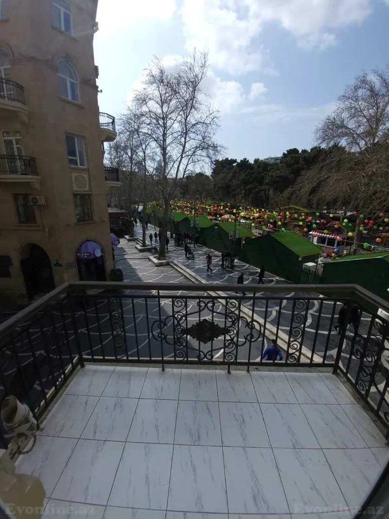 Kirayə verilir 1 otaqlı Mənzil Köhnə tikili 40 m² Sahil m. - şəkil 14