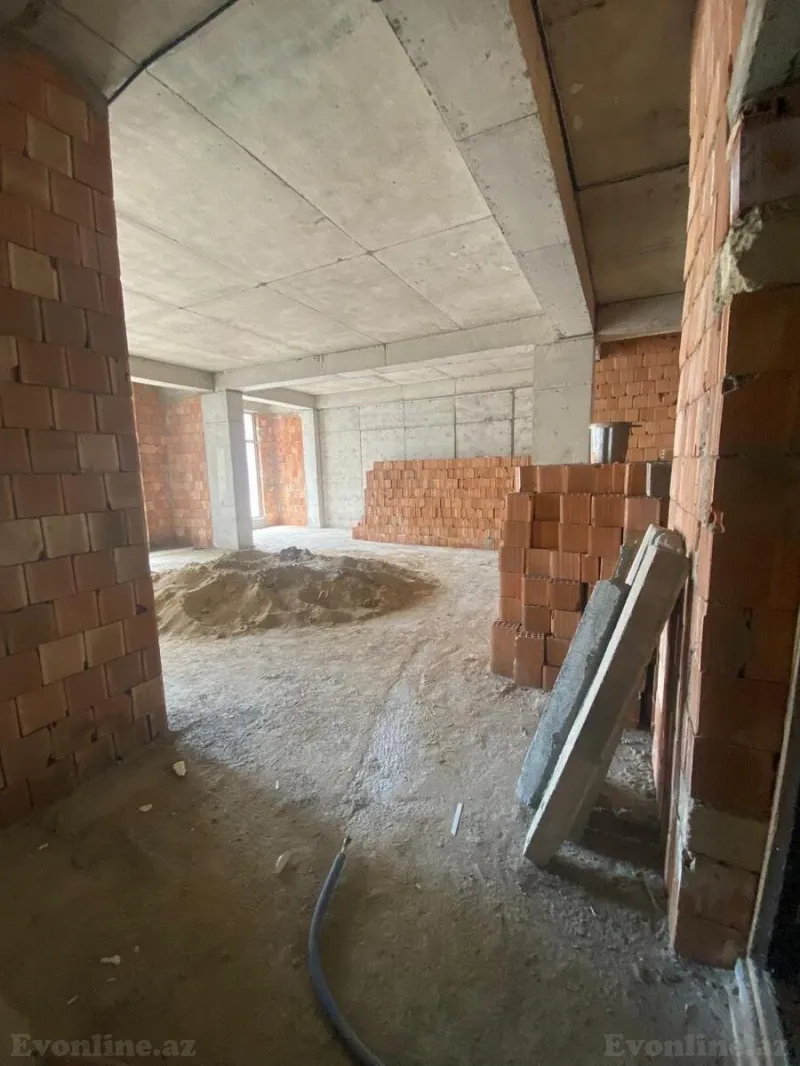 3 otaqlı Mənzil 115 m² İçərişəhər m. Satılır