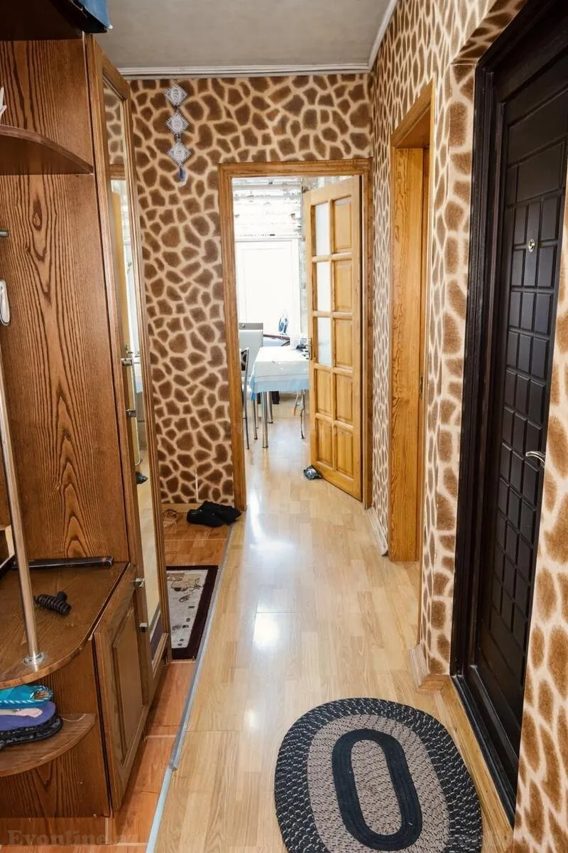 Satılır 2 otaqlı Mənzil Köhnə tikili 70 m² Suraxanı r. - şəkil 3