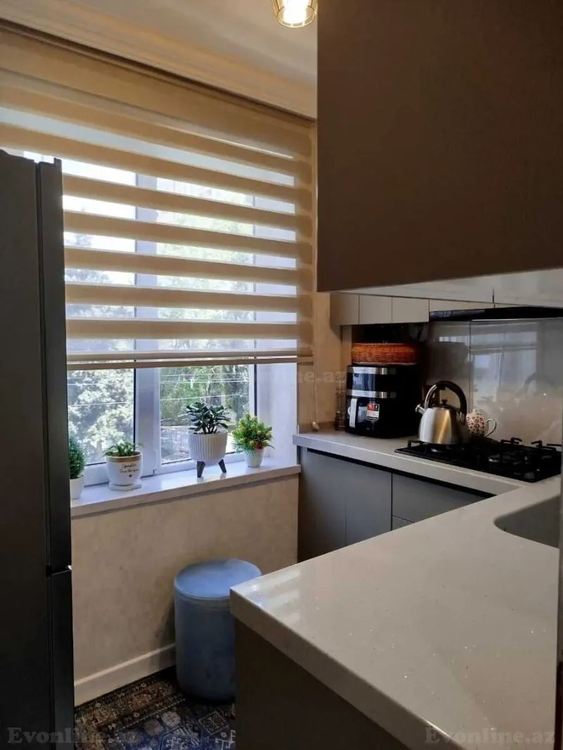 Satılır 2 otaqlı Mənzil Köhnə tikili 50 m² Gənclik m. - şəkil 12