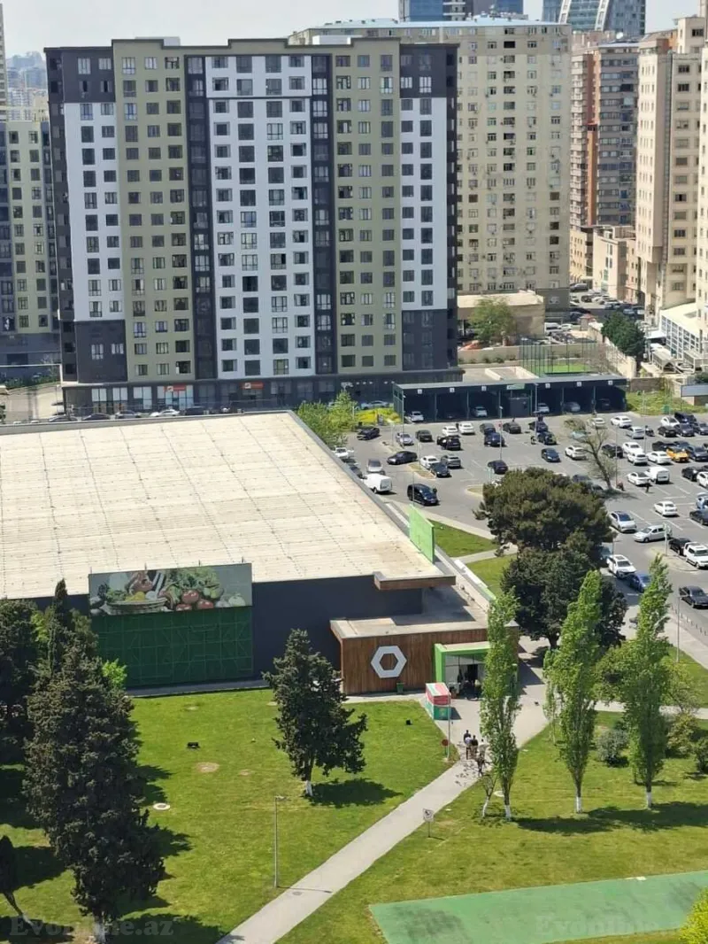 Satılır 4 otaqlı Mənzil Yeni tikili 195 m² Xətai m. - şəkil 5