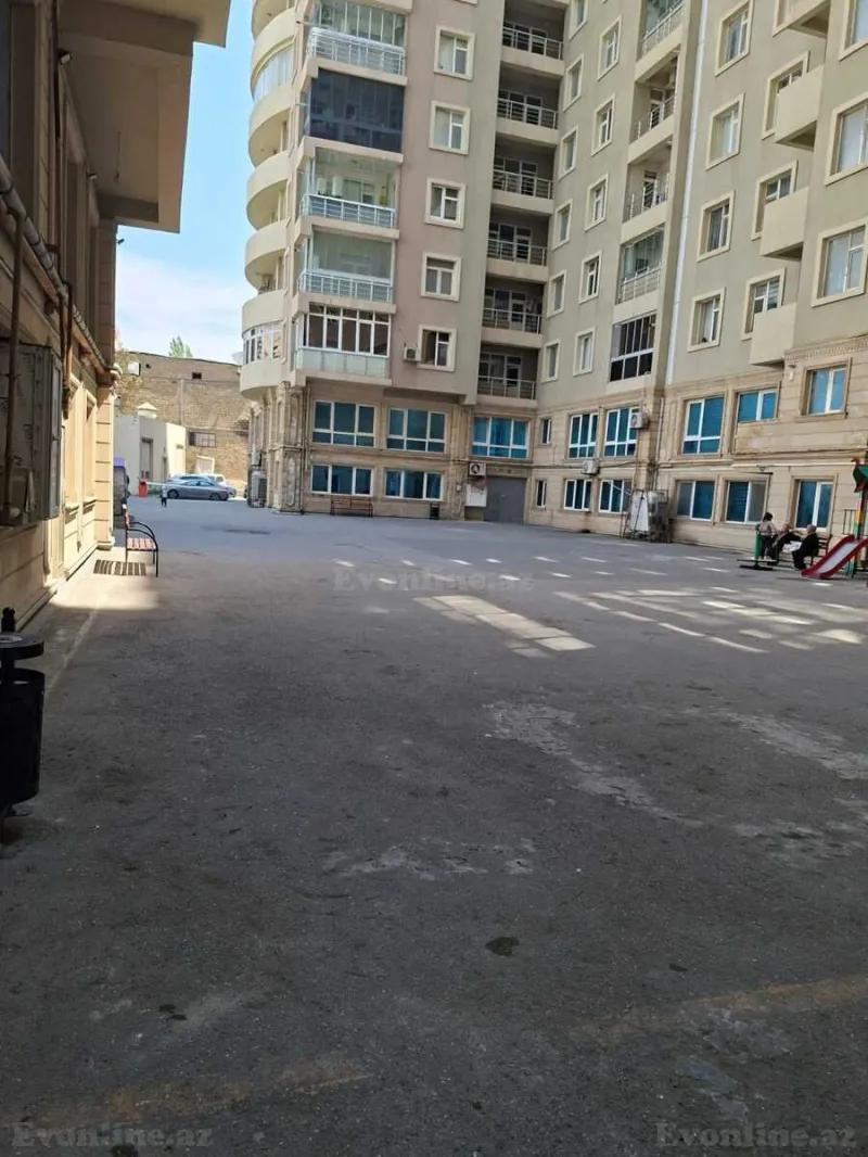 Satılır 4 otaqlı Mənzil Yeni tikili 195 m² Xətai m. - şəkil 7