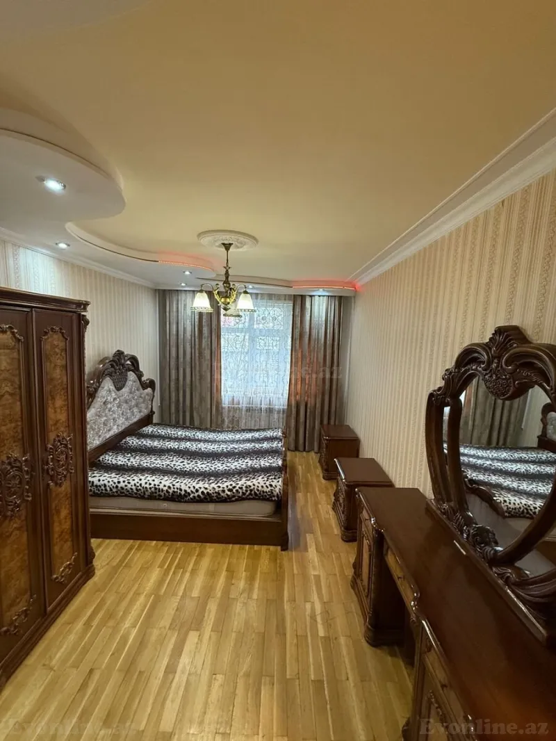 Satılır 3 otaqlı Mənzil Köhnə tikili 90 m² Dərnəgül m. - şəkil 5