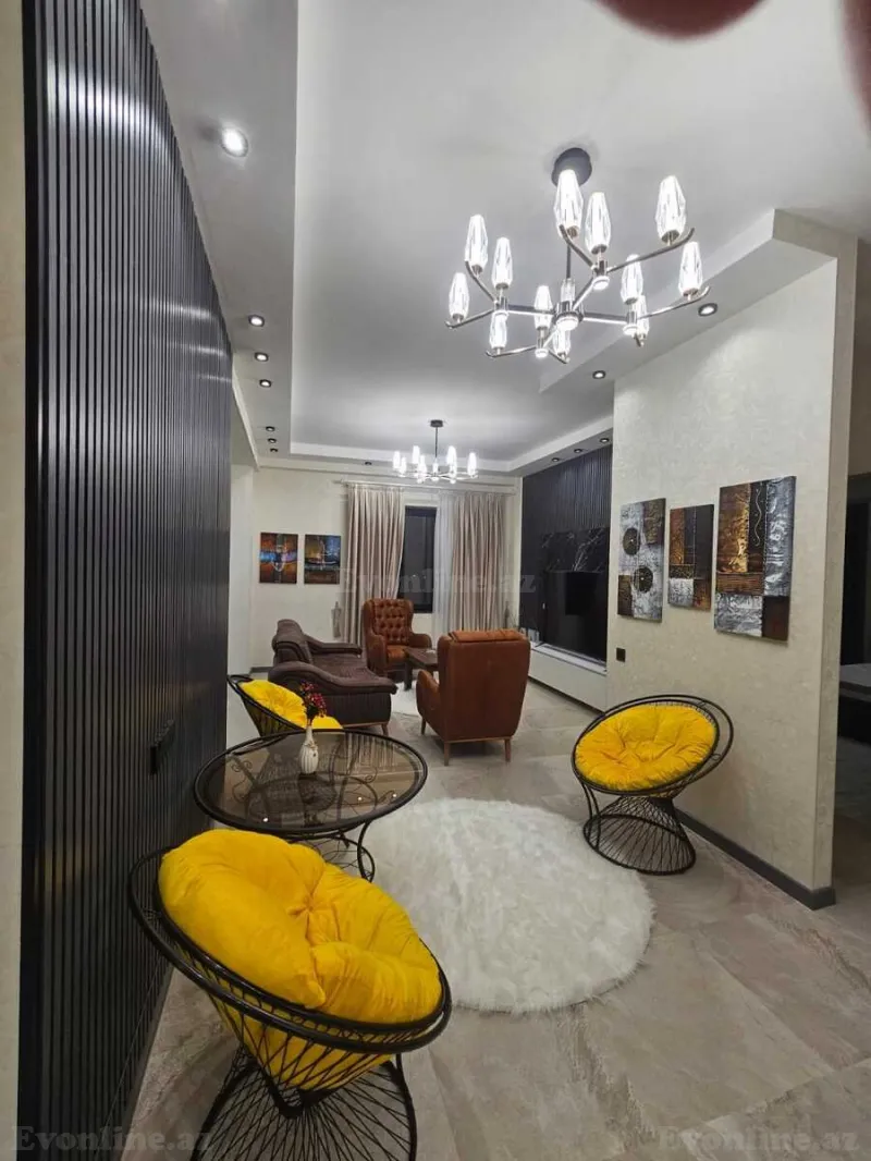 3 otaqlı Mənzil 90 m² Xətai r. Satılır