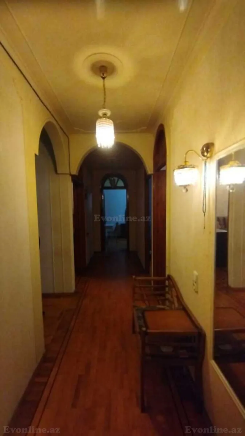 Satılır 5 otaqlı Mənzil Köhnə tikili 115 m² 8-ci mikrorayon - şəkil 22
