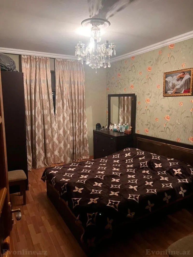 3 otaqlı Mənzil 70 m² Əhmədli m. Satılır