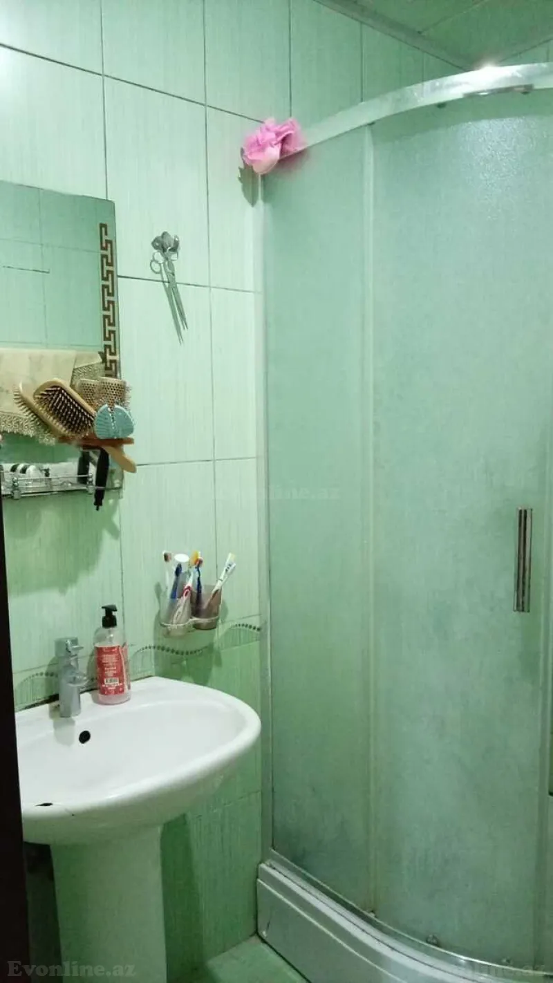 Satılır 3 otaqlı Mənzil Köhnə tikili 80 m² Memar Əcəmi m. - şəkil 17