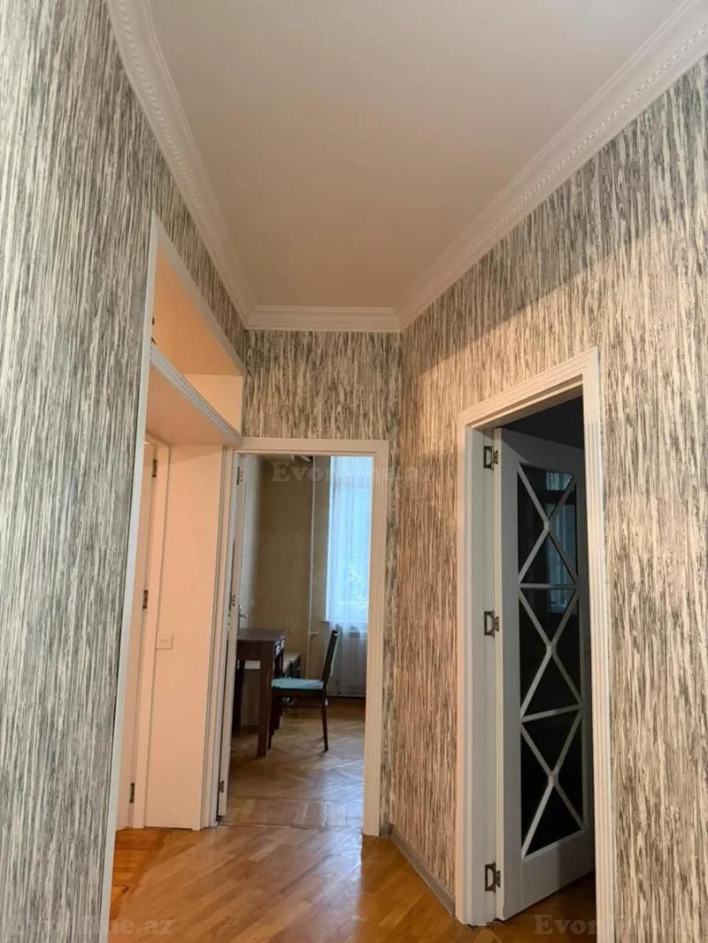 Kirayə verilir 3 otaqlı Mənzil Yeni tikili 125 m² İçərişəhər m. - şəkil 5