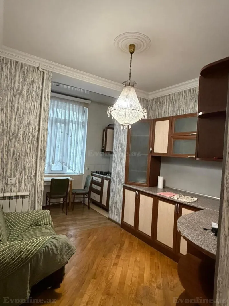 Kirayə verilir 3 otaqlı Mənzil Yeni tikili 125 m² İçərişəhər m. - şəkil 8