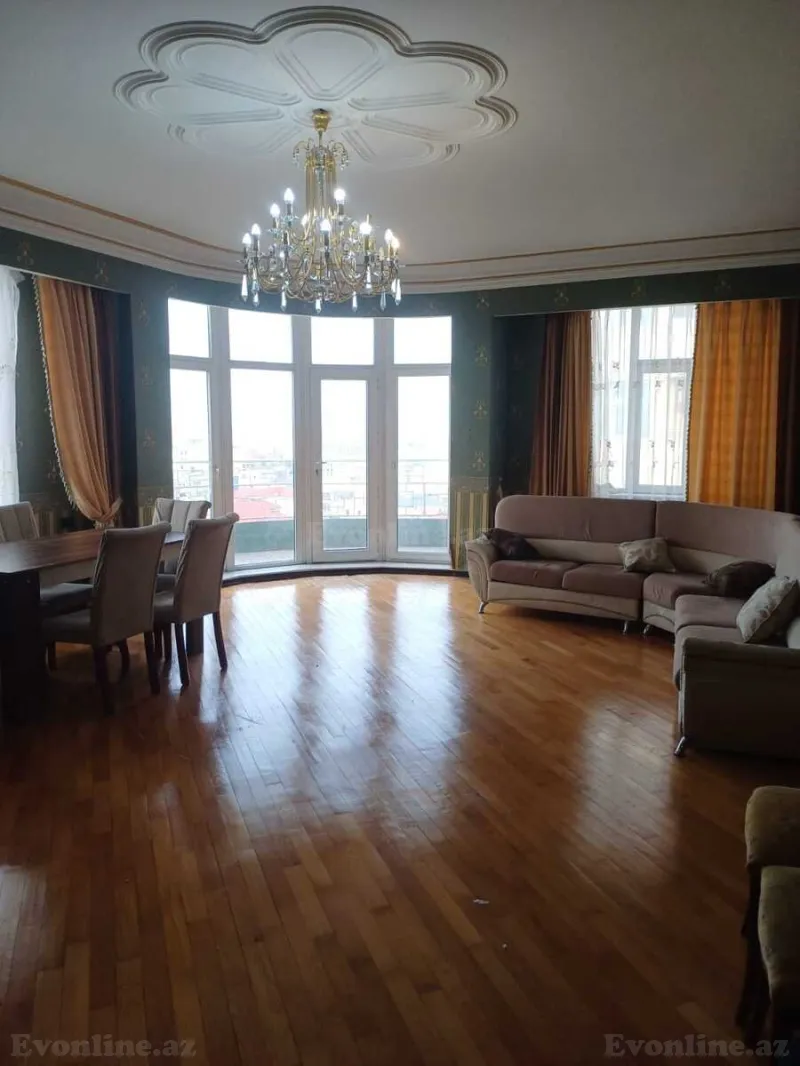 2 otaqlı Mənzil 120 m² Gənclik m. Kirayə verilir