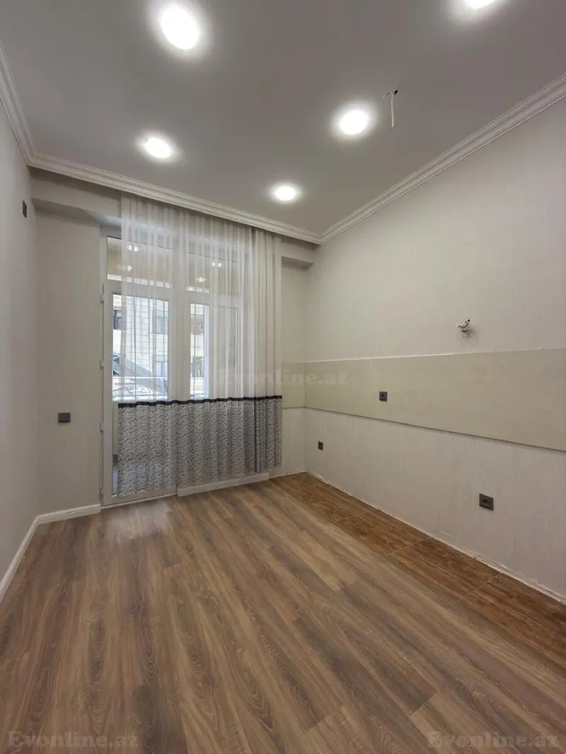 Satılır 2 otaqlı Mənzil Yeni tikili 85 m² 28 May m. - şəkil 6