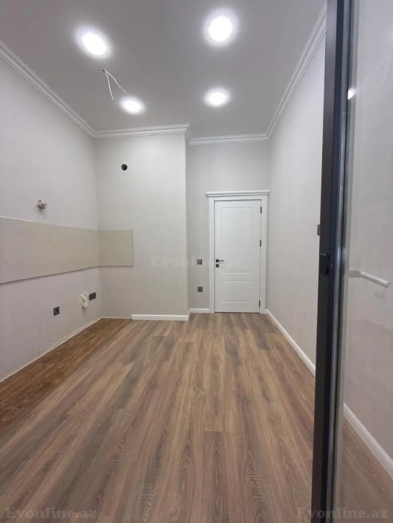 Satılır 2 otaqlı Mənzil Yeni tikili 85 m² 28 May m. - şəkil 7