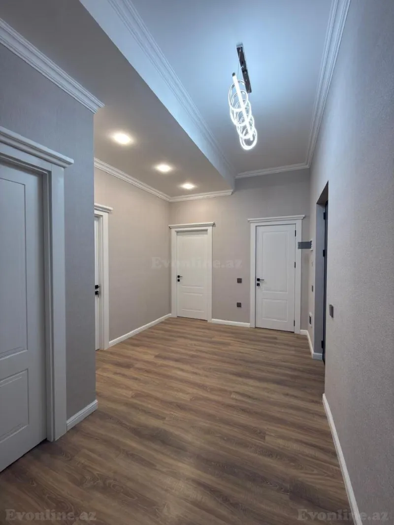 Satılır 2 otaqlı Mənzil Yeni tikili 85 m² 28 May m. - şəkil 9