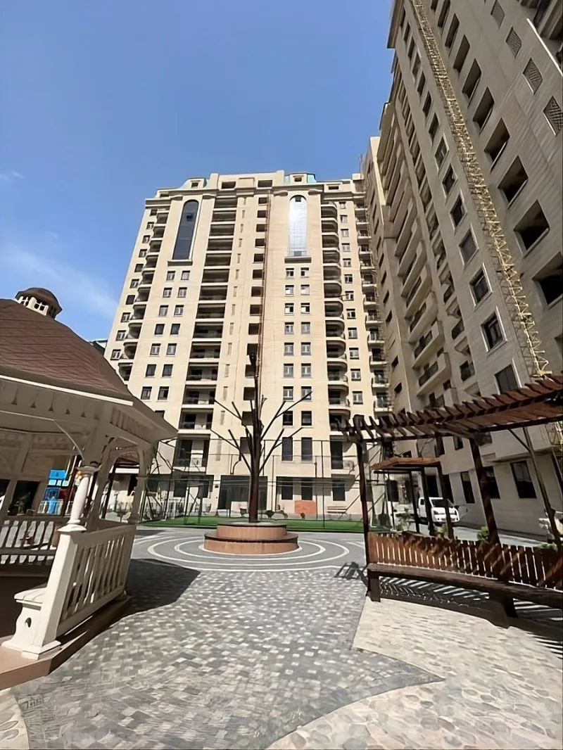 Kirayə verilir 3 otaqlı Mənzil Yeni tikili 110 m² Nizami m. - şəkil 2