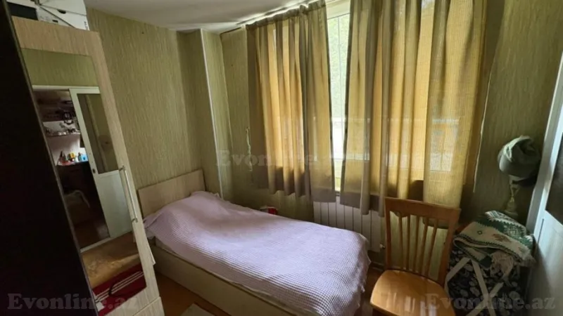 Satılır 5 otaqlı Mənzil Köhnə tikili 100 m² Qara Qarayev m. - şəkil 3