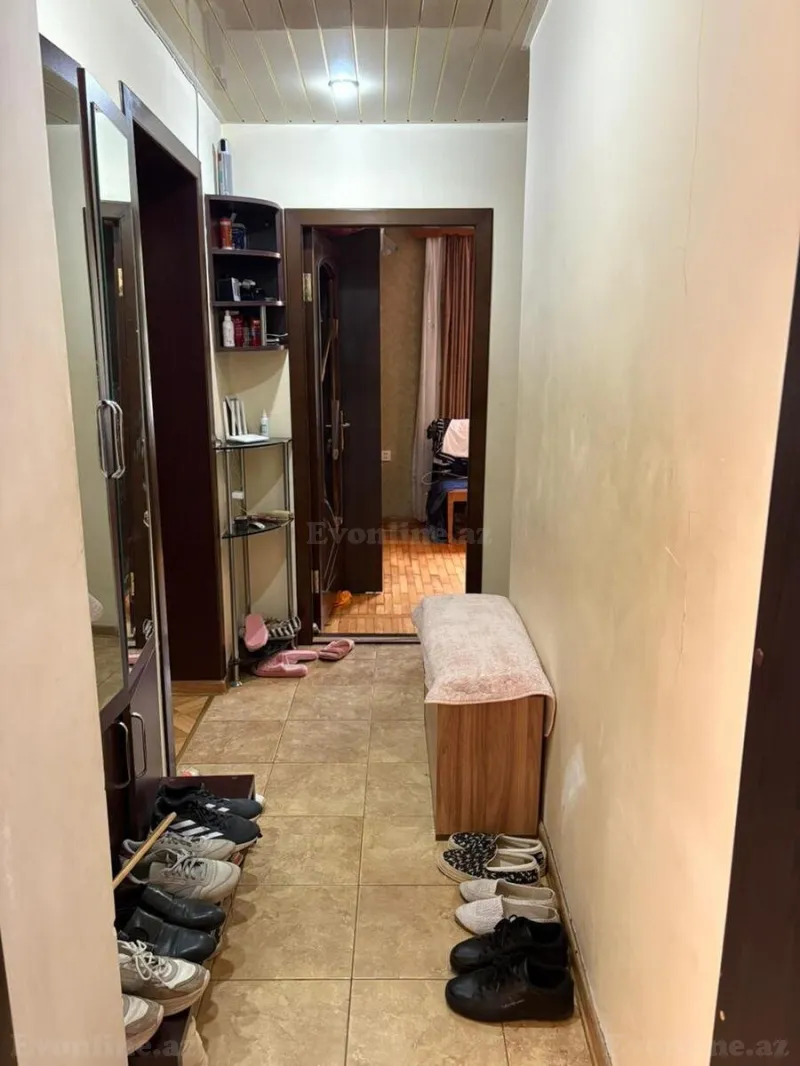 Satılır 5 otaqlı Mənzil Köhnə tikili 100 m² Qara Qarayev m. - şəkil 10