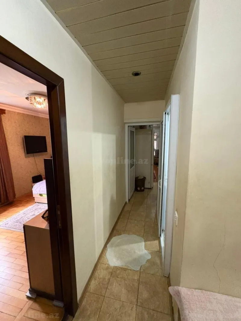 Satılır 5 otaqlı Mənzil Köhnə tikili 100 m² Qara Qarayev m. - şəkil 11