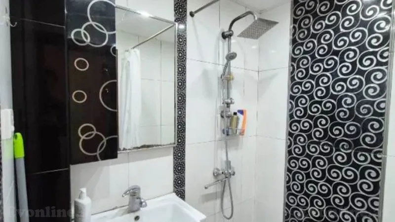 Satılır 3 otaqlı Mənzil Köhnə tikili 75 m² Nizami m. - şəkil 9